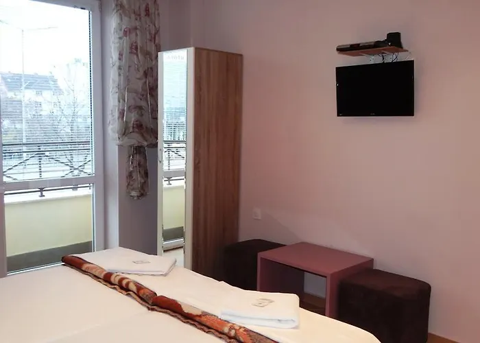 科姆客房酒店 索菲亞